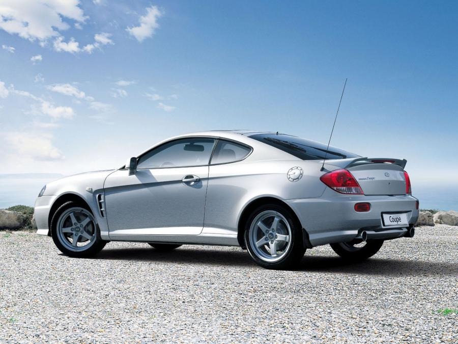  Hyundai Coupe 2005 года  (фото 3 из 16)
